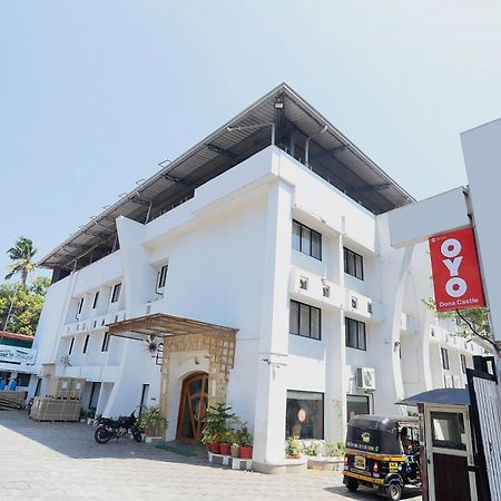 Super Townhouse Dona Castle Hotel Kollam Ngoại thất bức ảnh